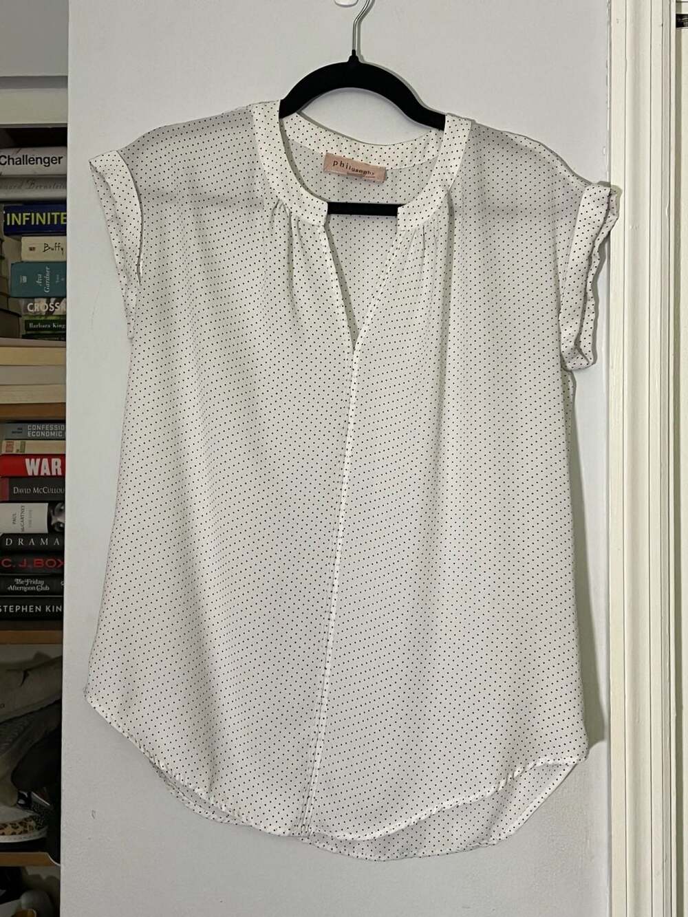 Philosophy Republic White & Black Polka Dot Flutter Sleeve V-Neck Blouse